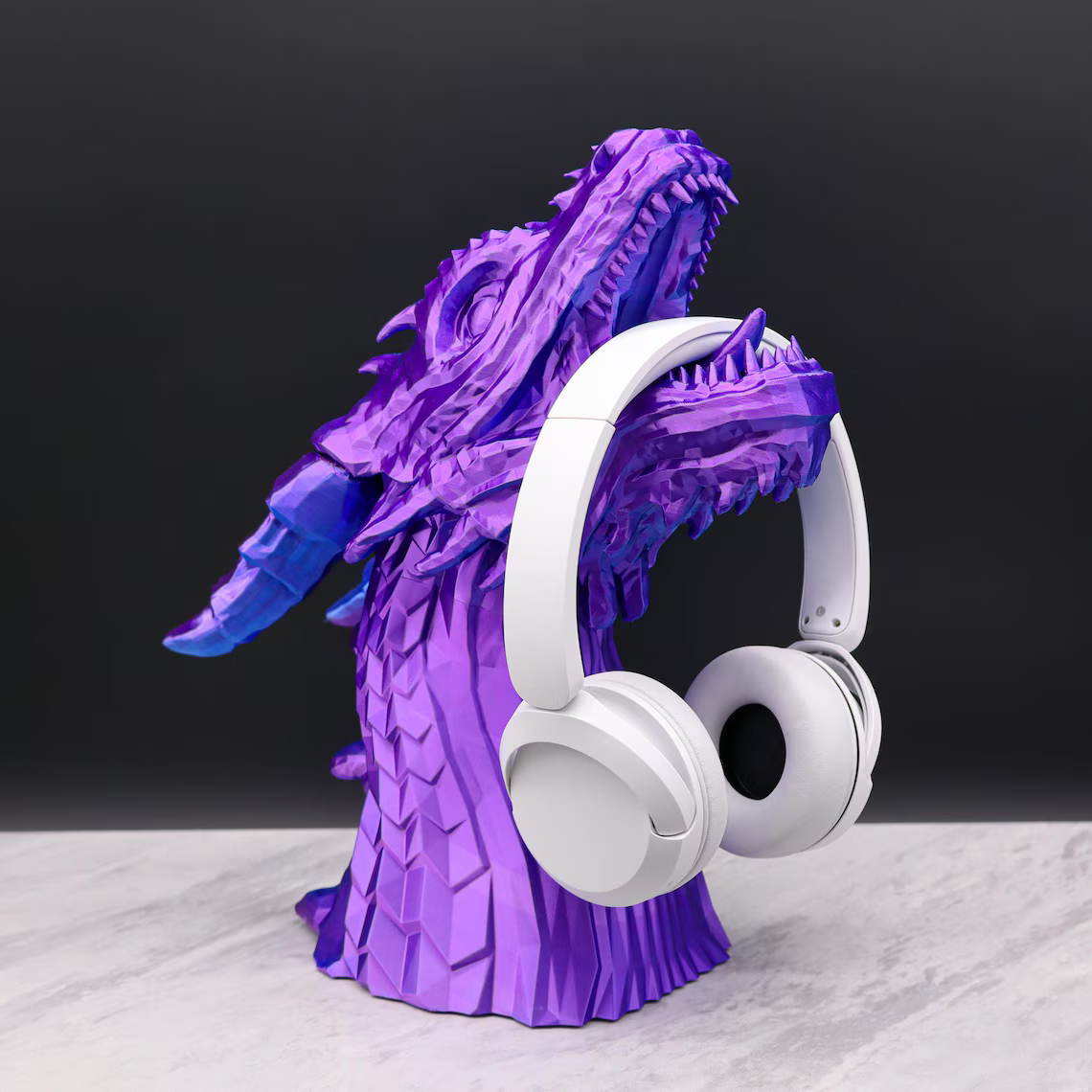 Dragon Headphones Stand