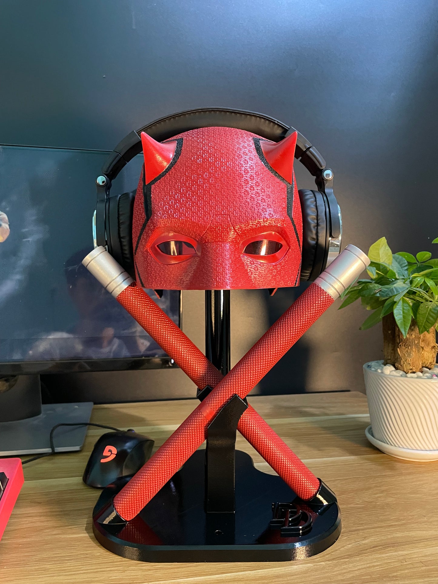 DD Desk Red